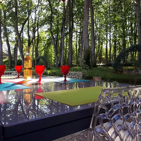 Chateau Picol Entre Futuroscope Et Chateaux De La Loire