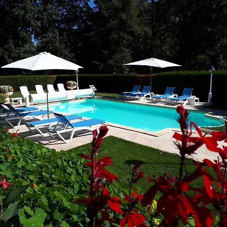 Bed & Breakfast Chateau Picol Entre Futuroscope Et Chateaux De La Loire Lencloître